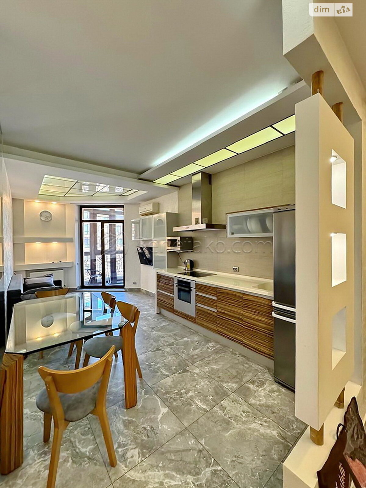 однокомнатная квартира в Одессе, район Аркадия, на ул. Тенистая 9/12 в аренду на короткий срок посуточно фото 1 однокомнатная квартира в Одессе, район Аркадия, на ул. Тенистая 9/12 в аренду на короткий срок посуточно фото 1