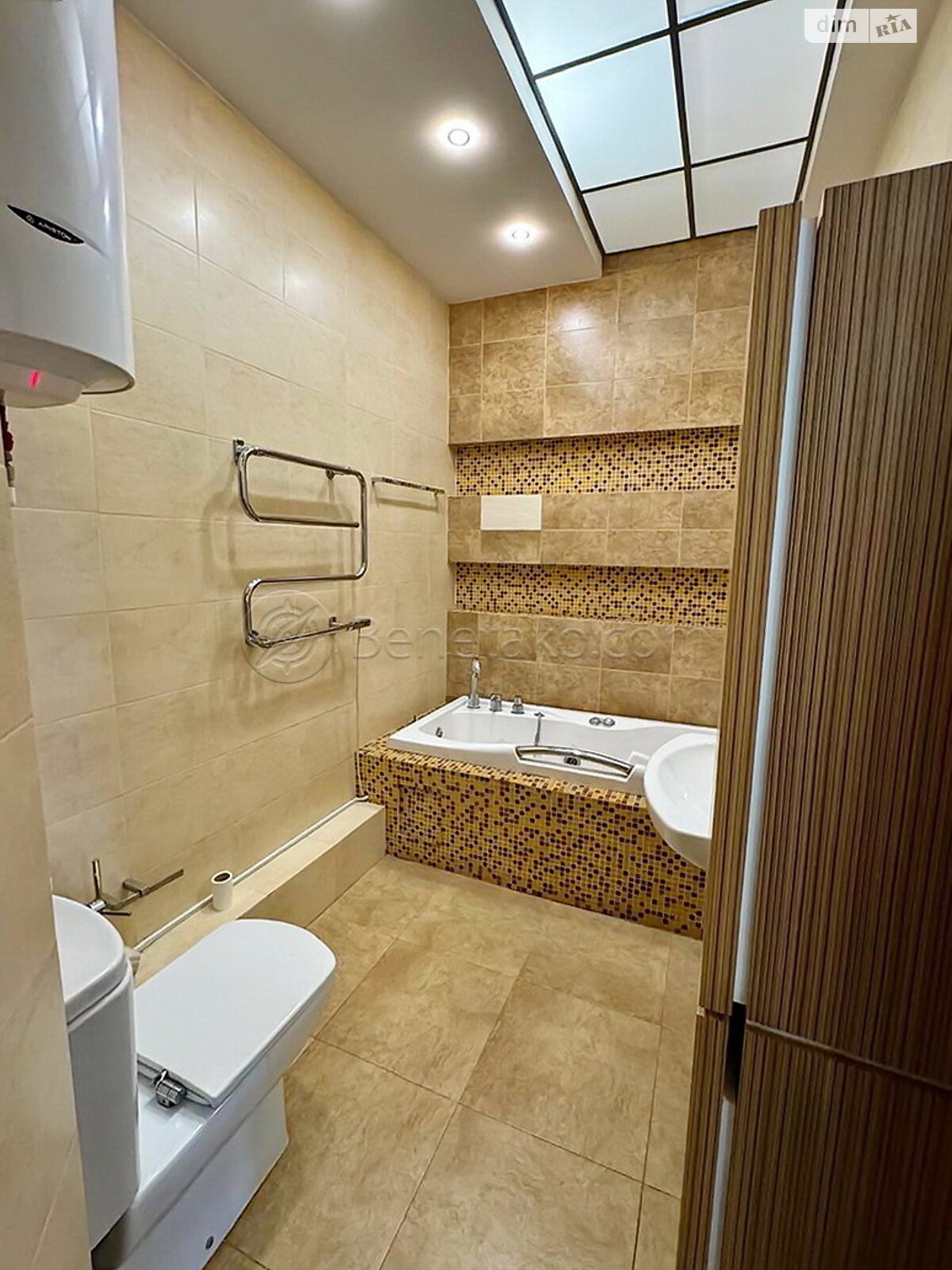 однокомнатная квартира в Одессе, район Аркадия, на ул. Тенистая 9/12 в аренду на короткий срок посуточно фото 1 однокомнатная квартира в Одессе, район Аркадия, на ул. Тенистая 9/12 в аренду на короткий срок посуточно фото 1