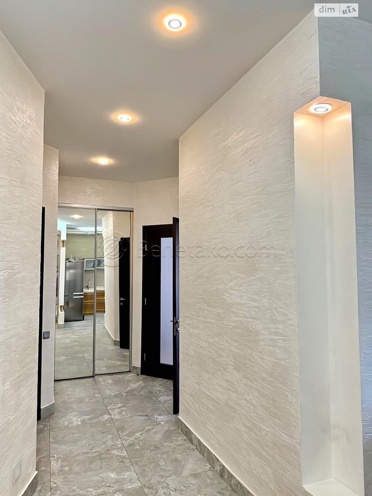 однокомнатная квартира в Одессе, район Аркадия, на ул. Тенистая 9/12 в аренду на короткий срок посуточно фото 1 однокомнатная квартира в Одессе, район Аркадия, на ул. Тенистая 9/12 в аренду на короткий срок посуточно фото 1