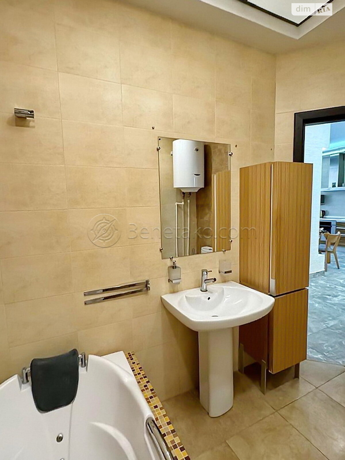 однокомнатная квартира в Одессе, район Аркадия, на ул. Тенистая 9/12 в аренду на короткий срок посуточно фото 1 однокомнатная квартира в Одессе, район Аркадия, на ул. Тенистая 9/12 в аренду на короткий срок посуточно фото 1