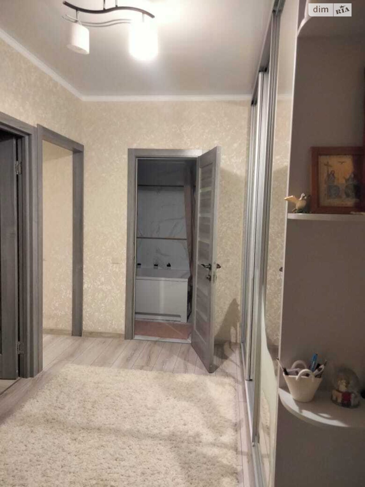 двухкомнатная квартира в Одессе, район Ближние Мельницы, на ул. Алексея Вадатурского 18, кв. 341 в аренду на короткий срок посуточно фото 1 двухкомнатная квартира в Одессе, район Ближние Мельницы, на ул. Алексея Вадатурского 18, кв. 341 в аренду на короткий срок посуточно фото 1