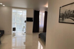 однокімнатна квартира в Одесі, район Великий Фонтан, на дор. Фонтанська 118А/3 в оренду на короткий термін подобово фото 2