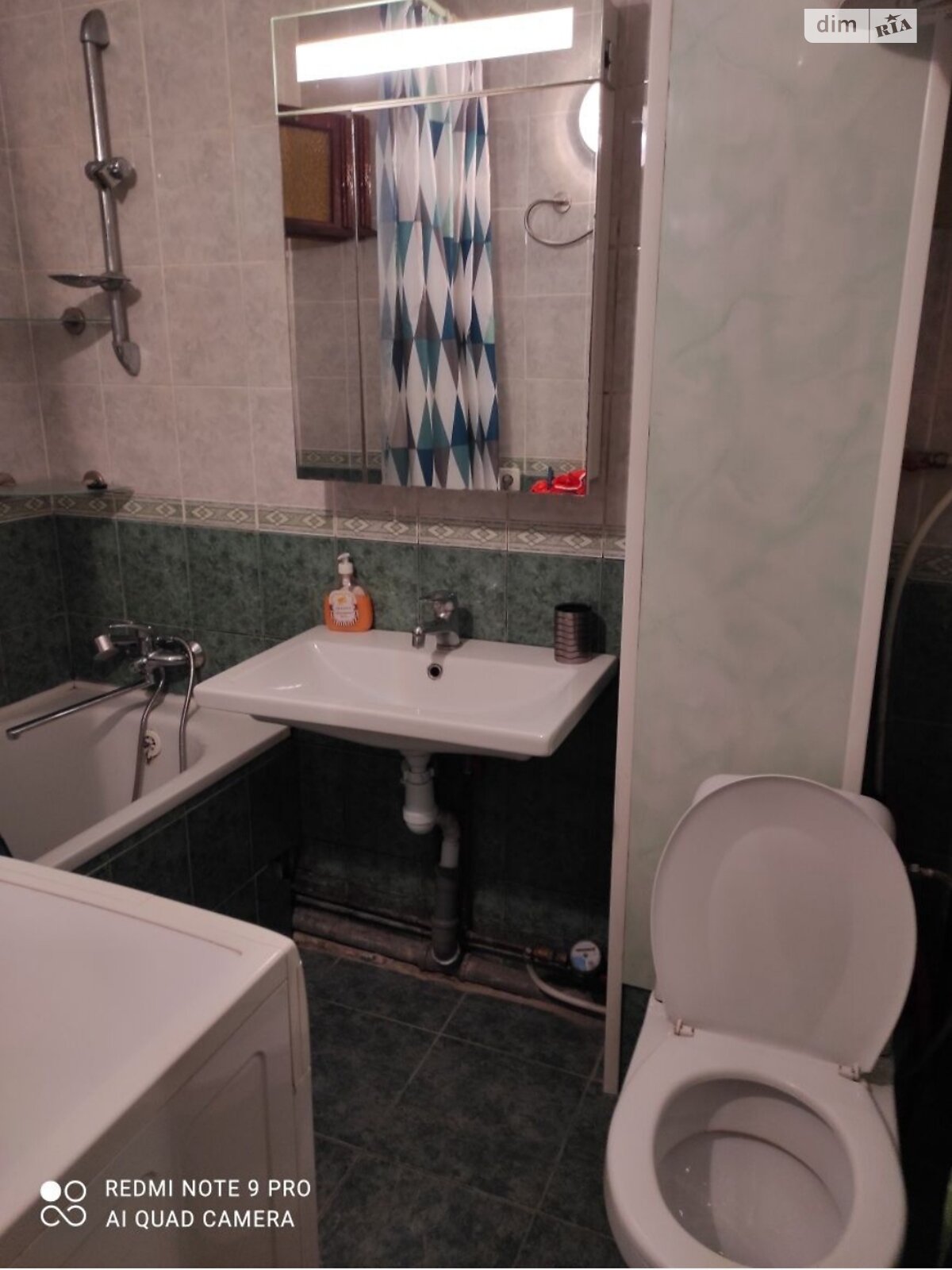 двухкомнатная квартира в Одессе, район Черемушки, на ул. Ицхака Рабина 10 в аренду на короткий срок посуточно фото 1 двухкомнатная квартира в Одессе, район Черемушки, на ул. Ицхака Рабина 10 в аренду на короткий срок посуточно фото 1