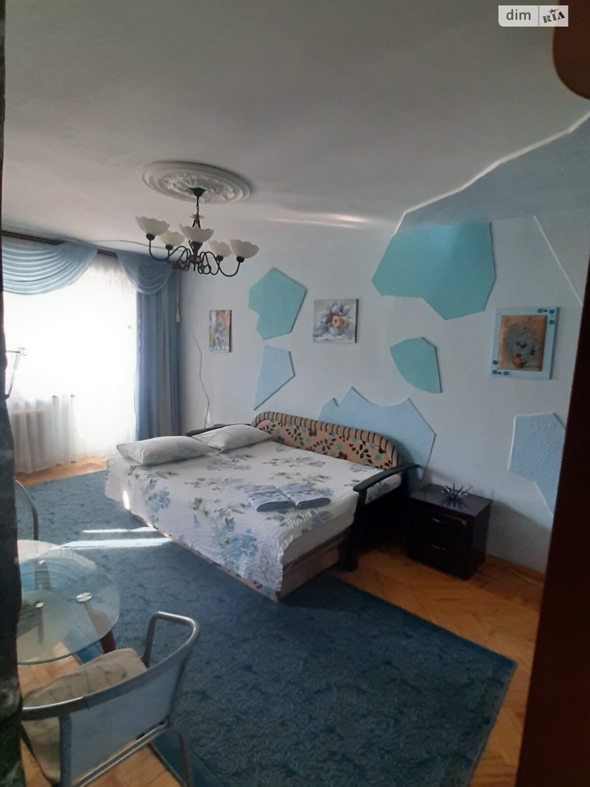 однокомнатная квартира в Одессе, район Черемушки, на ул. Космонавтов в аренду на короткий срок посуточно фото 1