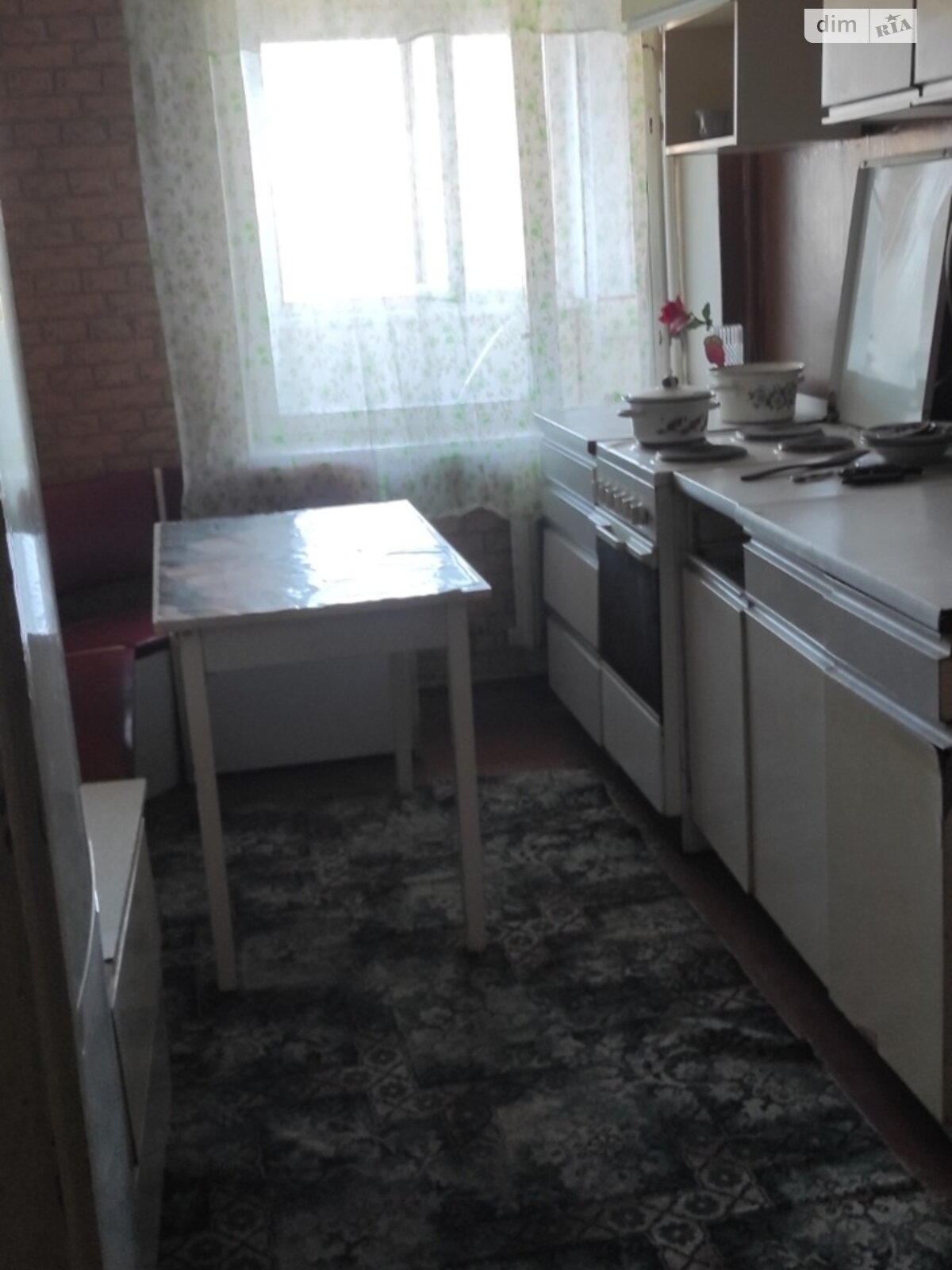 однокомнатная квартира в Одессе, район Черемушки, на ул. Алексея Вадатурского в аренду на короткий срок посуточно фото 1 однокомнатная квартира в Одессе, район Черемушки, на ул. Алексея Вадатурского в аренду на короткий срок посуточно фото 1