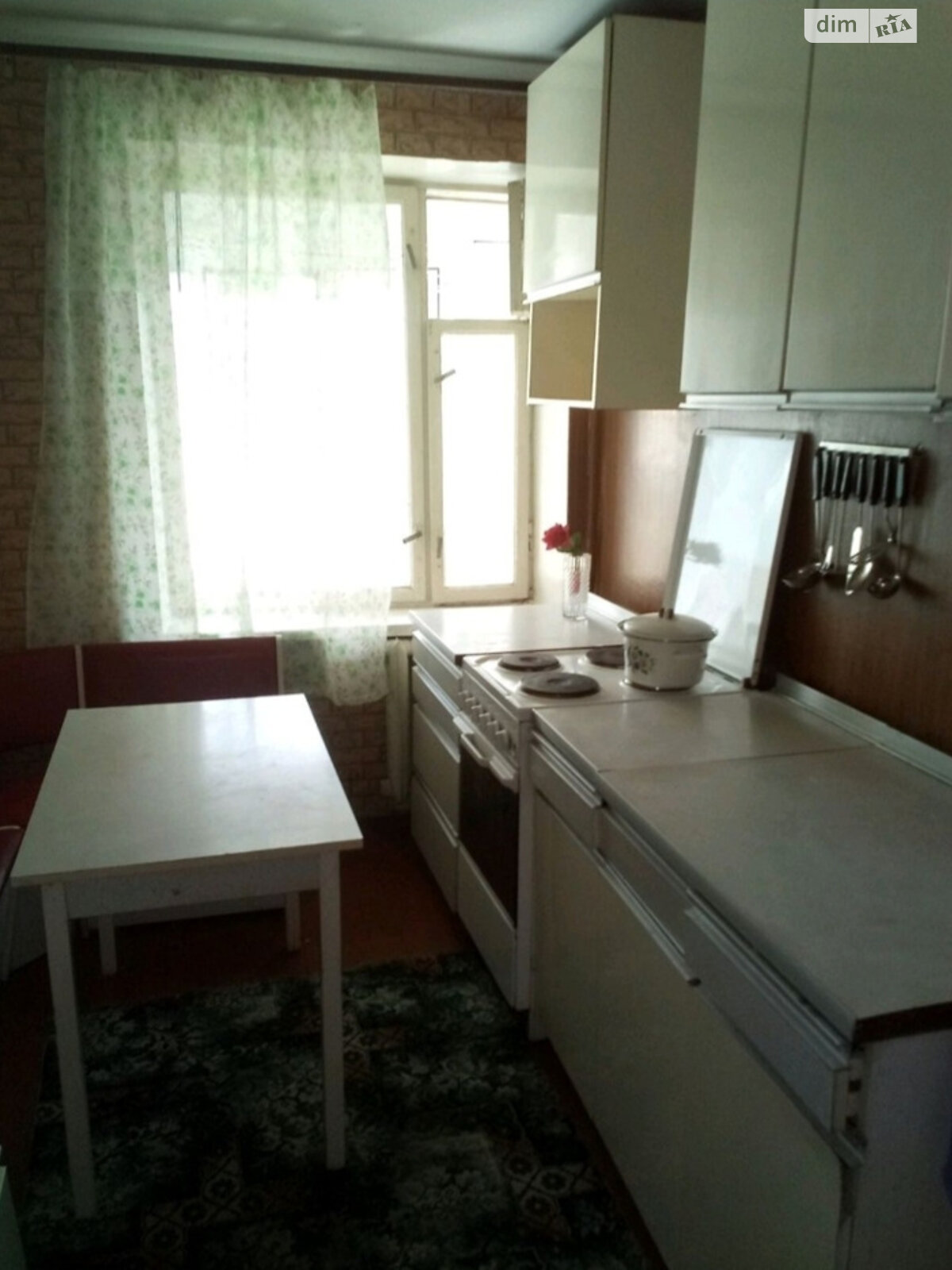 однокомнатная квартира в Одессе, район Черемушки, на ул. Алексея Вадатурского в аренду на короткий срок посуточно фото 1 однокомнатная квартира в Одессе, район Черемушки, на ул. Алексея Вадатурского в аренду на короткий срок посуточно фото 1