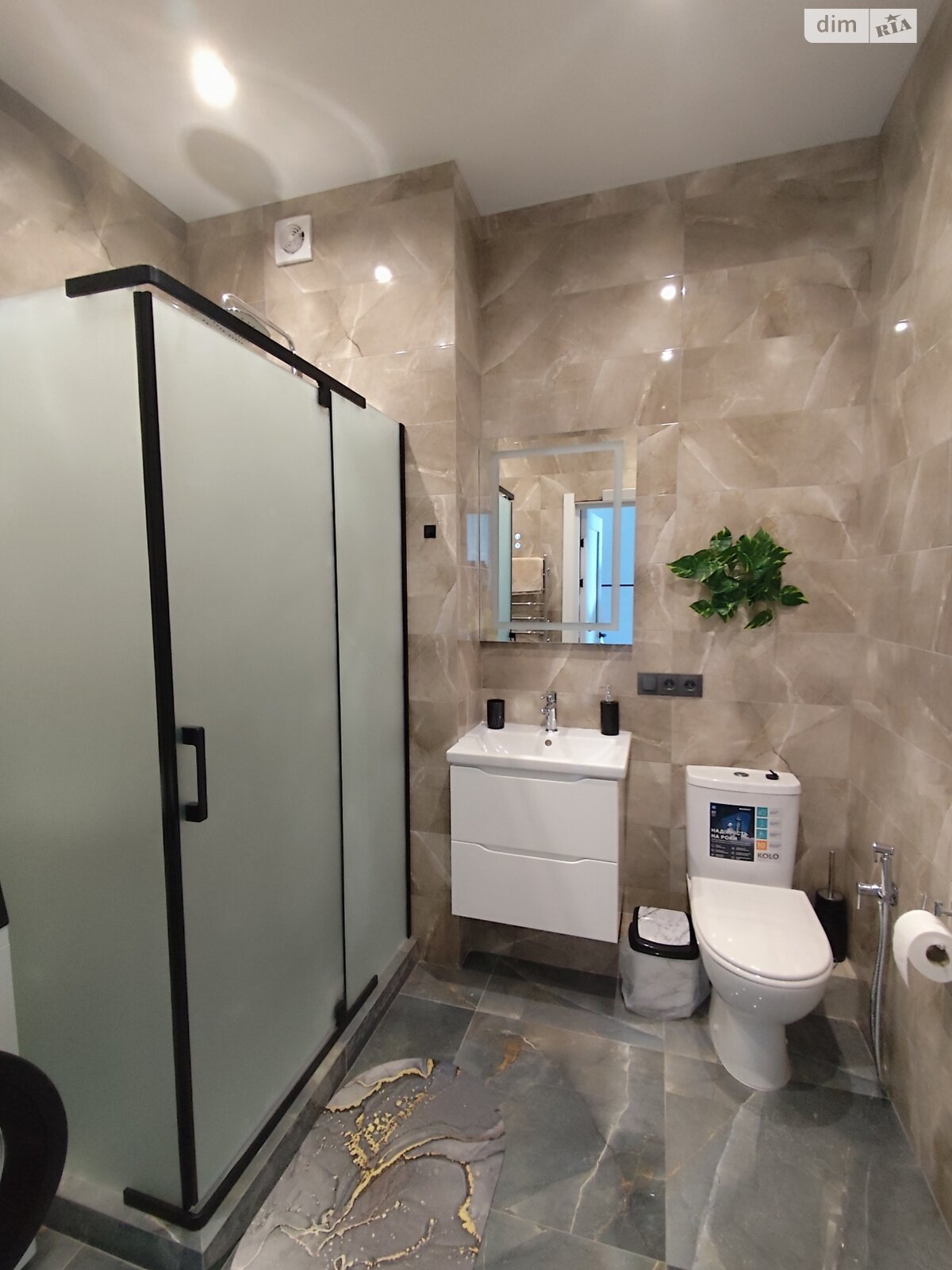 однокомнатная квартира в Одессе, район Дача Ковалёвского, на ул. Дача Ковалевского 91 в аренду на короткий срок посуточно фото 1 однокомнатная квартира в Одессе, район Дача Ковалёвского, на ул. Дача Ковалевского 91 в аренду на короткий срок посуточно фото 1