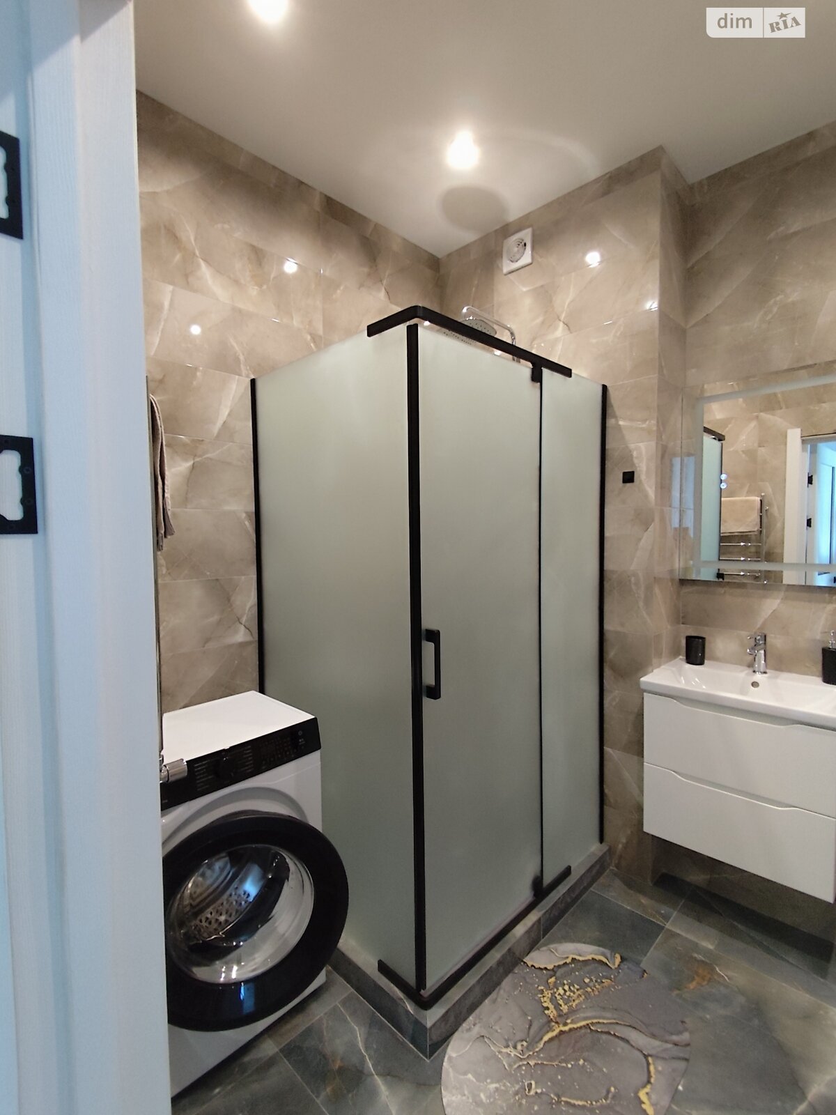 однокомнатная квартира в Одессе, район Дача Ковалёвского, на ул. Дача Ковалевского 91 в аренду на короткий срок посуточно фото 1 однокомнатная квартира в Одессе, район Дача Ковалёвского, на ул. Дача Ковалевского 91 в аренду на короткий срок посуточно фото 1