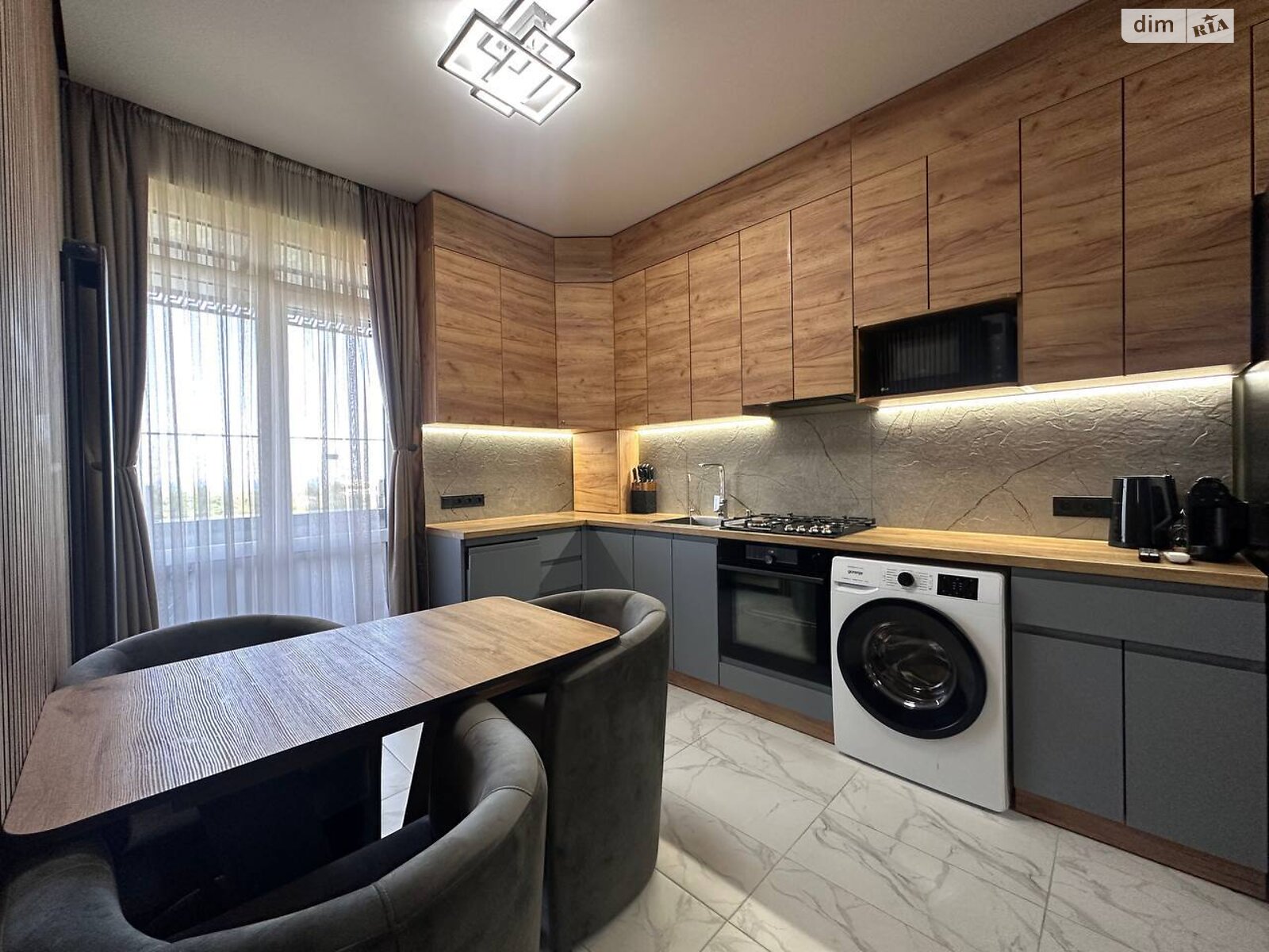 однокомнатная квартира в Одессе, район Дача Ковалёвского, на ул. Дача Ковалевского 91 в аренду на короткий срок посуточно фото 1