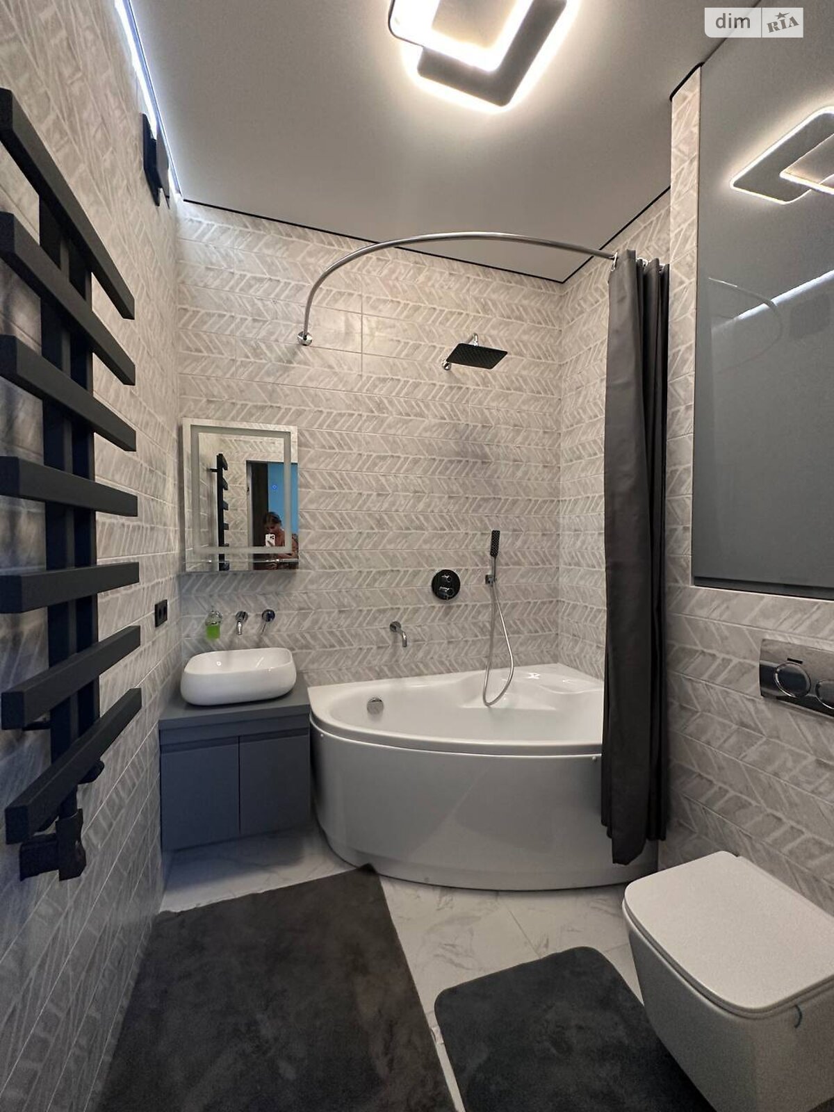 однокомнатная квартира в Одессе, район Дача Ковалёвского, на ул. Дача Ковалевского 91 в аренду на короткий срок посуточно фото 1