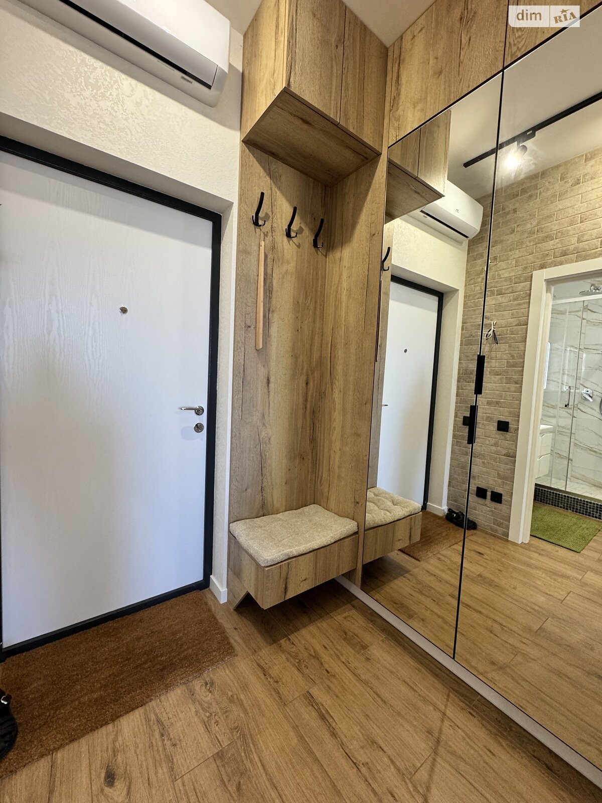 однокомнатная квартира в Одессе, район Дача Ковалёвского, на пер. Маячный 7 в аренду на короткий срок посуточно фото 1 однокомнатная квартира в Одессе, район Дача Ковалёвского, на пер. Маячный 7 в аренду на короткий срок посуточно фото 1