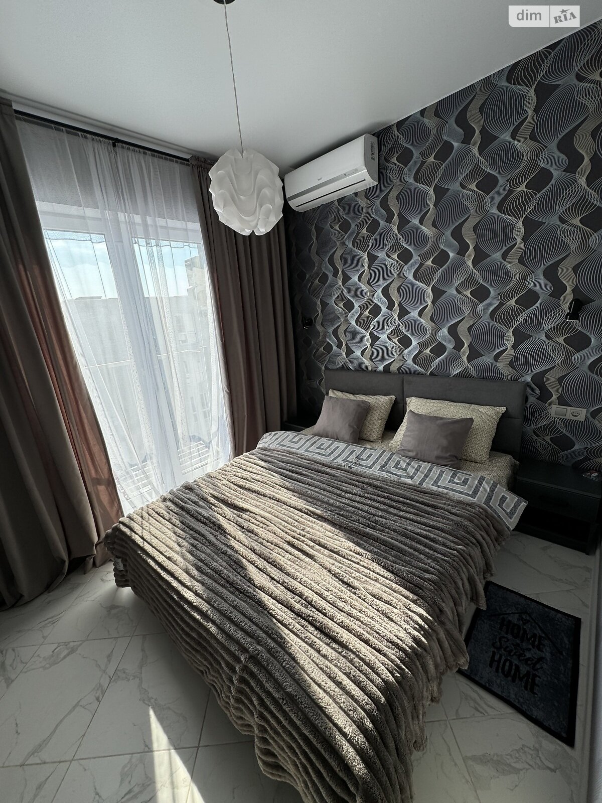 однокомнатная квартира в Одессе, район Хаджибейский, на ул. Боровского Николая 1/17 корпус 3 в аренду на короткий срок посуточно фото 1 однокомнатная квартира в Одессе, район Хаджибейский, на ул. Боровского Николая 1/17 корпус 3 в аренду на короткий срок посуточно фото 1