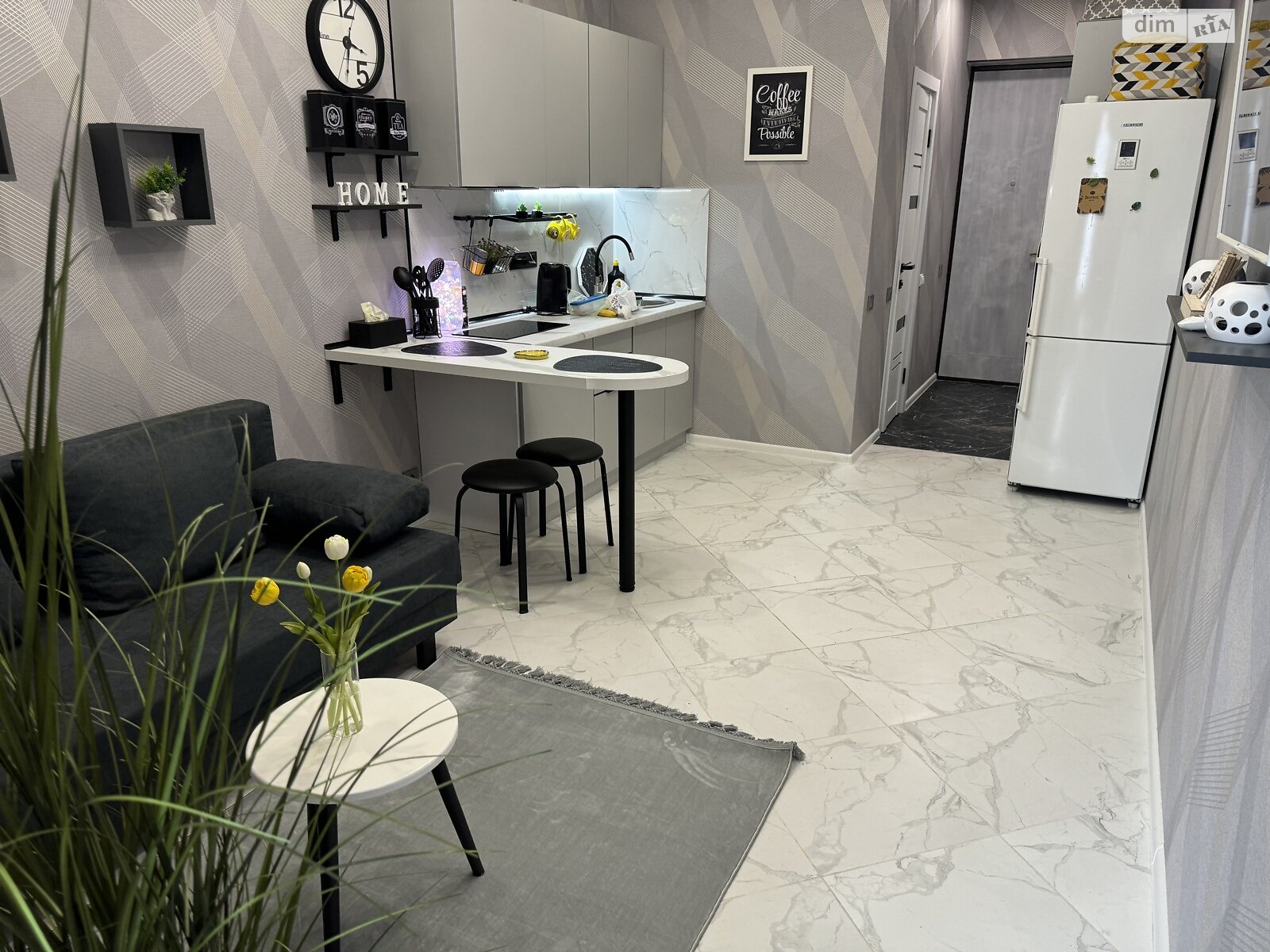 однокомнатная квартира в Одессе, район Хаджибейский, на ул. Боровского Николая 1/17 корпус 3 в аренду на короткий срок посуточно фото 1 однокомнатная квартира в Одессе, район Хаджибейский, на ул. Боровского Николая 1/17 корпус 3 в аренду на короткий срок посуточно фото 1