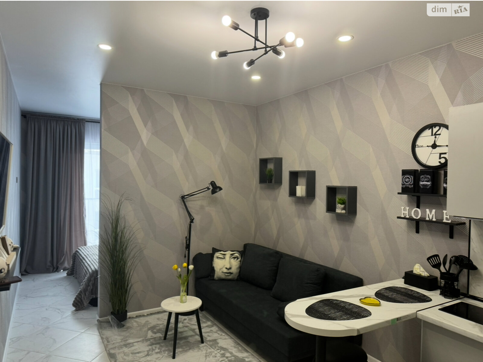 однокомнатная квартира в Одессе, район Хаджибейский, на ул. Боровского Николая 1/17 корпус 3 в аренду на короткий срок посуточно фото 1 однокомнатная квартира в Одессе, район Хаджибейский, на ул. Боровского Николая 1/17 корпус 3 в аренду на короткий срок посуточно фото 1