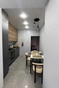 однокомнатная квартира в Одессе, район Хаджибейский, на ул. Михаила Грушевского 39/3 в аренду на короткий срок посуточно фото 2 однокомнатная квартира в Одессе, район Хаджибейский, на ул. Михаила Грушевского 39/3 в аренду на короткий срок посуточно фото 2