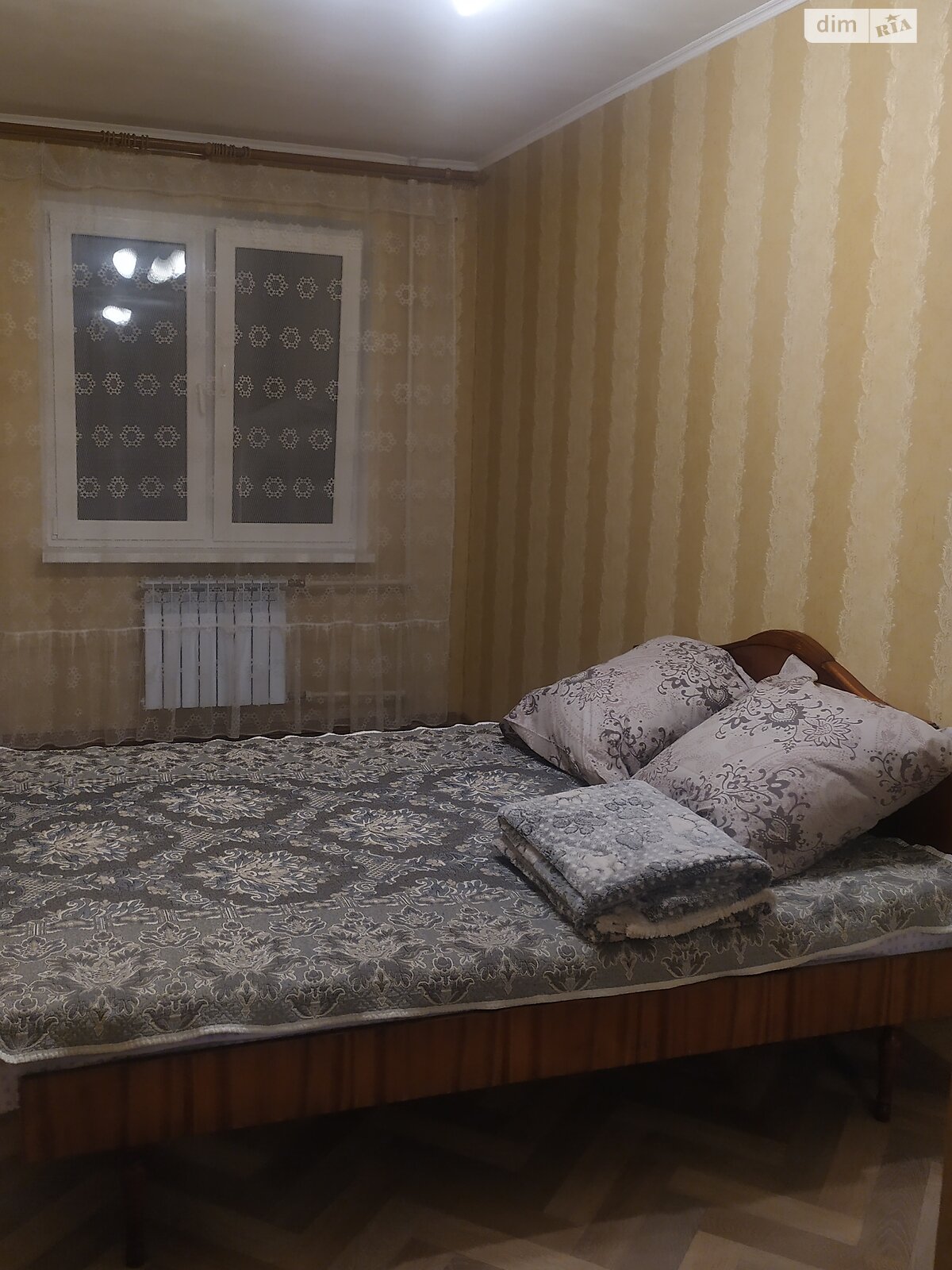 двухкомнатная квартира в Одессе, район Хаджибейский, на ул. Академика Филатова в аренду на короткий срок посуточно фото 1