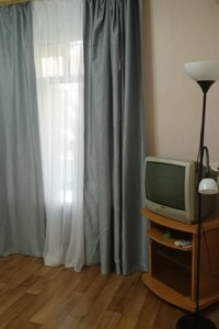 однокімнатна квартира в Одесі, район Малий Фонтан, на вул. Пироговська 7/9 корпус 1 в оренду на короткий термін подобово фото 2