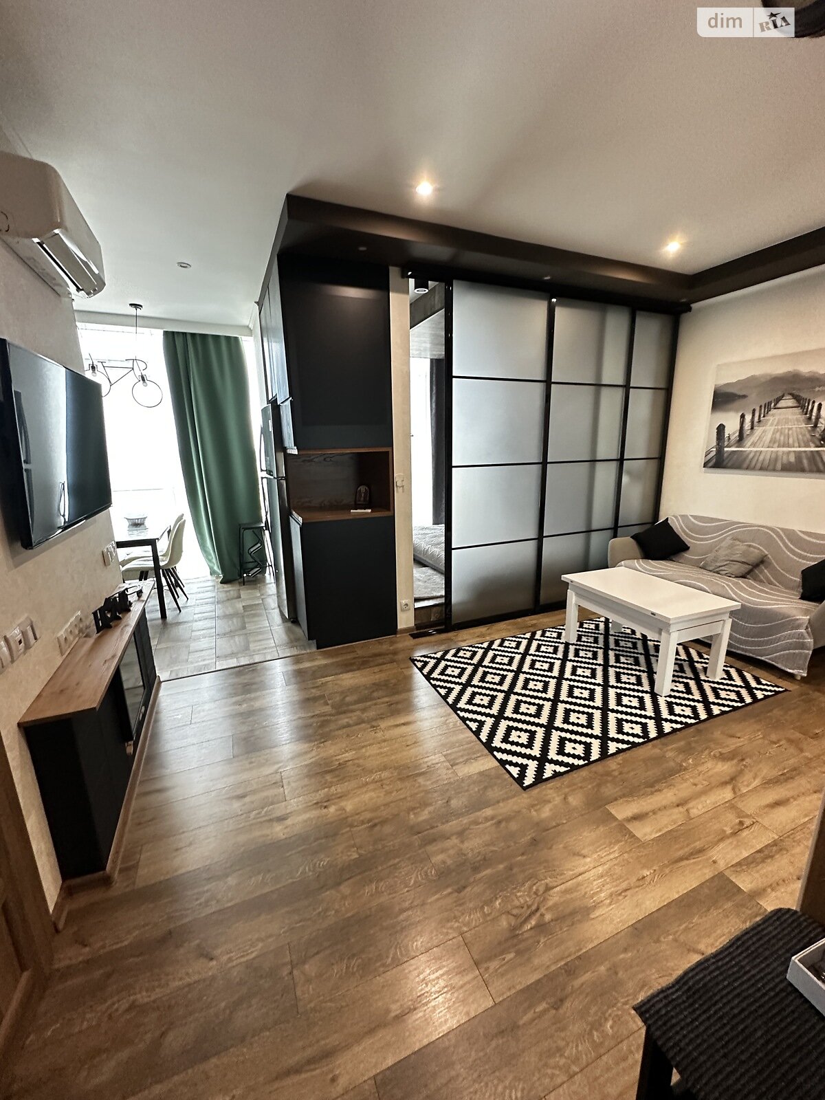 двухкомнатная квартира в Одессе, район Молдаванка, на ул. Болгарская 87А в аренду на короткий срок посуточно фото 1 двухкомнатная квартира в Одессе, район Молдаванка, на ул. Болгарская 87А в аренду на короткий срок посуточно фото 1