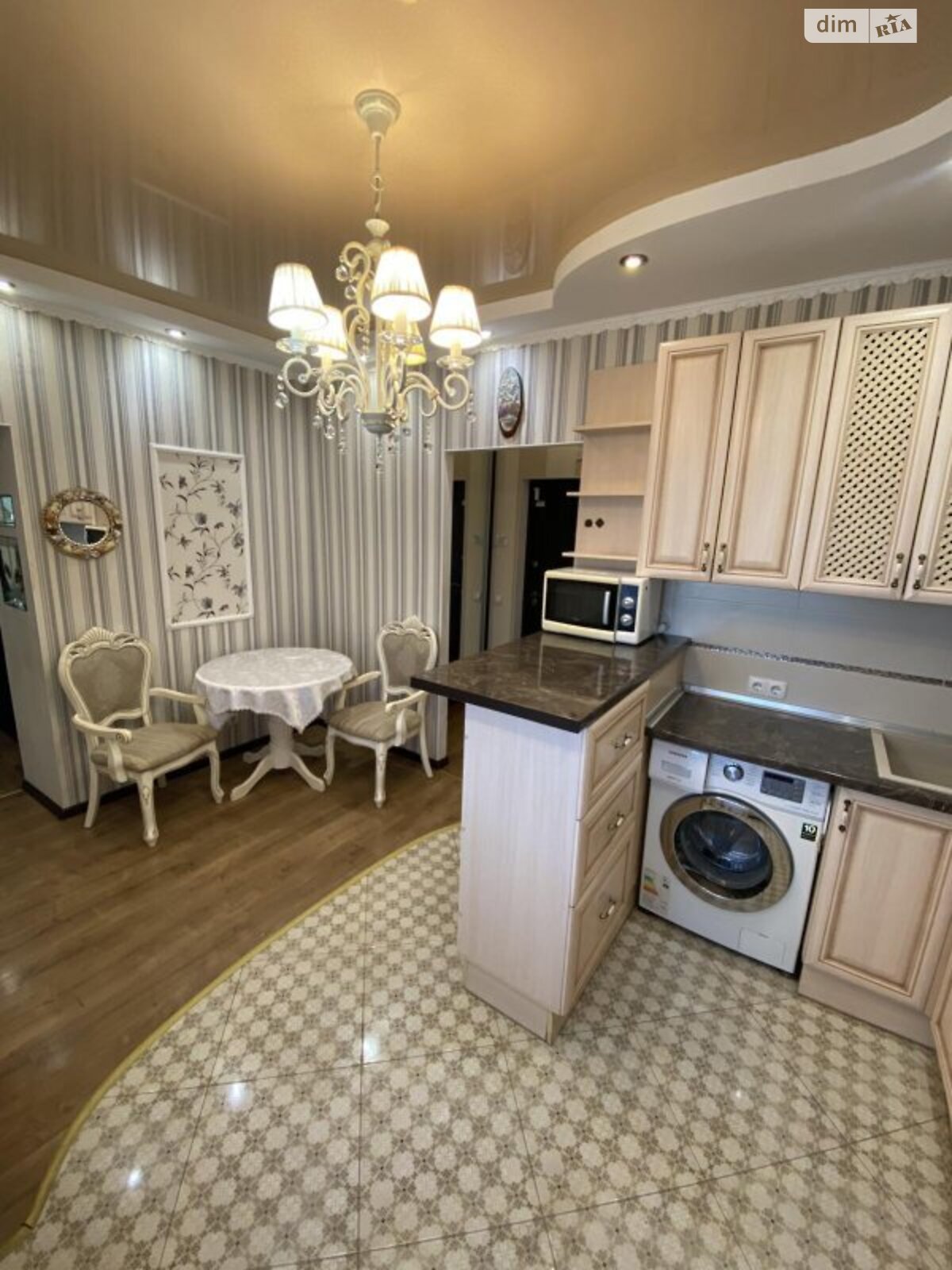 двухкомнатная квартира в Одессе, район Поселок Котовского, на ул. Палия Семена 77 в аренду на короткий срок посуточно фото 1 двухкомнатная квартира в Одессе, район Поселок Котовского, на ул. Палия Семена 77 в аренду на короткий срок посуточно фото 1