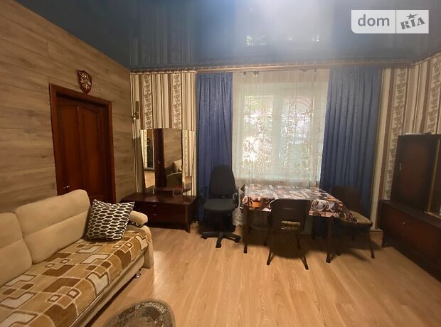 трехкомнатная квартира в Одессе, район Приморский, на просп. Адмиральский в аренду на короткий срок посуточно фото 1 трехкомнатная квартира в Одессе, район Приморский, на просп. Адмиральский в аренду на короткий срок посуточно фото 1