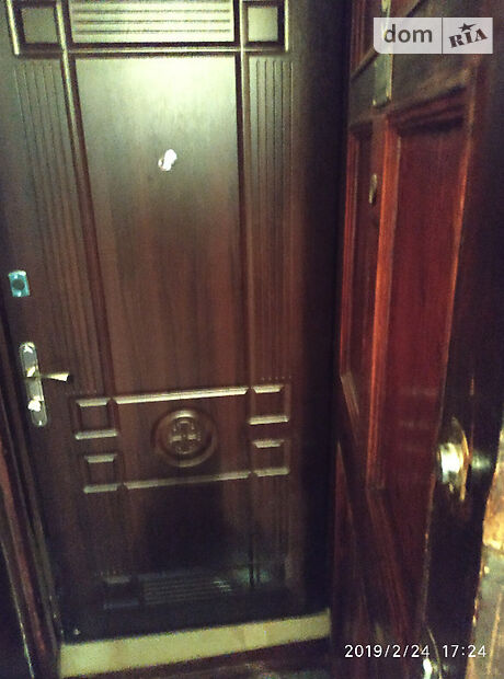 трехкомнатная квартира в Одессе, район Приморский, на просп. Адмиральский в аренду на короткий срок посуточно фото 1 трехкомнатная квартира в Одессе, район Приморский, на просп. Адмиральский в аренду на короткий срок посуточно фото 1