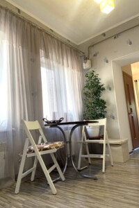 однокомнатная квартира в Одессе, район Приморский, на ул. Екатерининская 49 в аренду на короткий срок посуточно фото 2 однокомнатная квартира в Одессе, район Приморский, на ул. Екатерининская 49 в аренду на короткий срок посуточно фото 2