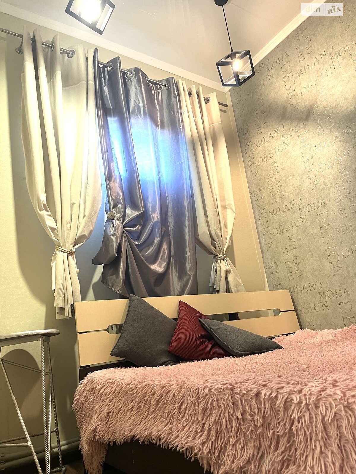 однокомнатная квартира в Одессе, район Приморский, на ул. Екатерининская 47 в аренду на короткий срок посуточно фото 1