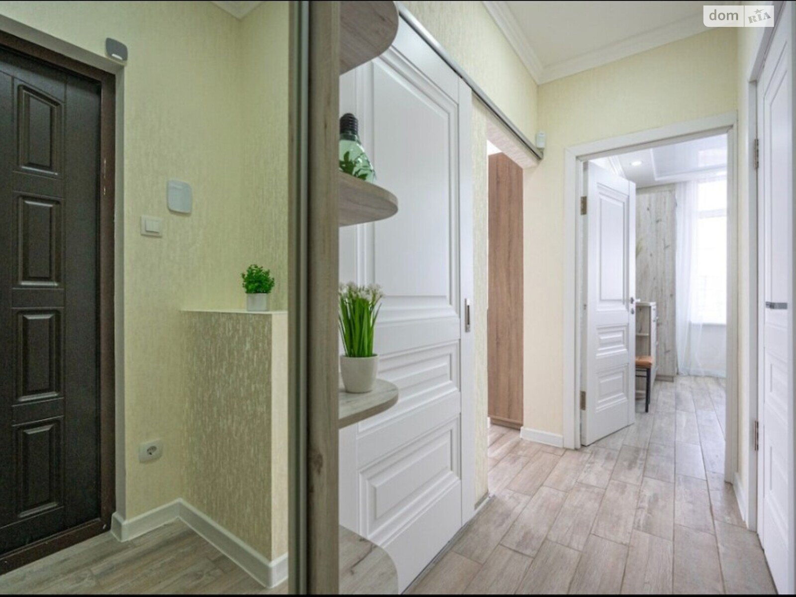 однокомнатная квартира в Одессе, район Приморский, на ул. Каманина 16А/5 в аренду на короткий срок посуточно фото 1