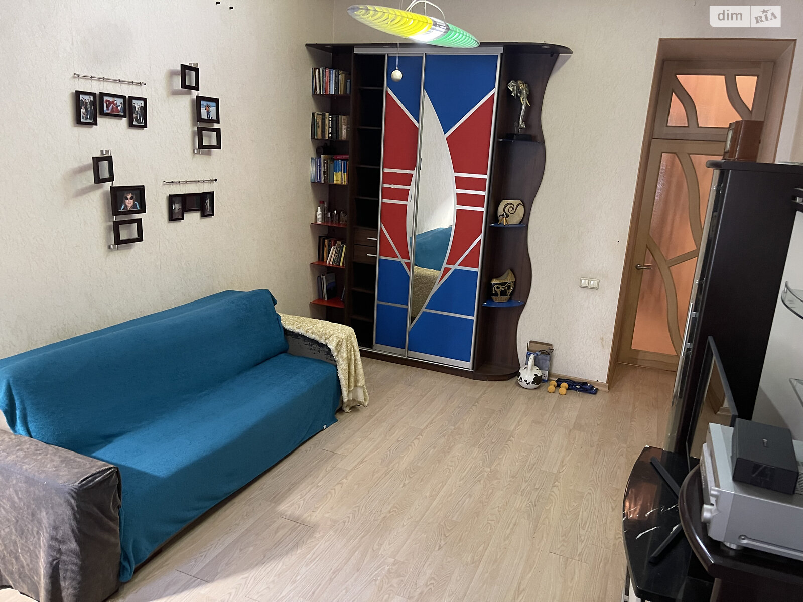 трехкомнатная квартира в Одессе, район Приморский, на ул. Коблевская 40, кв. 23 в аренду на короткий срок посуточно фото 1 трехкомнатная квартира в Одессе, район Приморский, на ул. Коблевская 40, кв. 23 в аренду на короткий срок посуточно фото 1