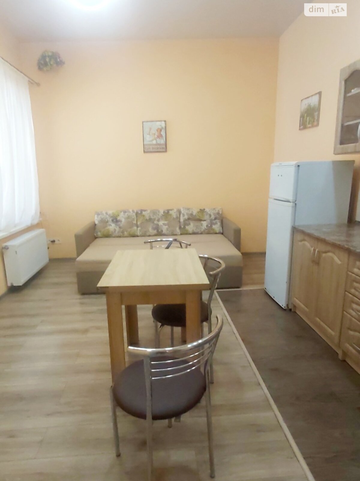 однокомнатная квартира в Одессе, район Приморский, на ул. Святослава Караванского 21 в аренду на короткий срок посуточно фото 1 однокомнатная квартира в Одессе, район Приморский, на ул. Святослава Караванского 21 в аренду на короткий срок посуточно фото 1