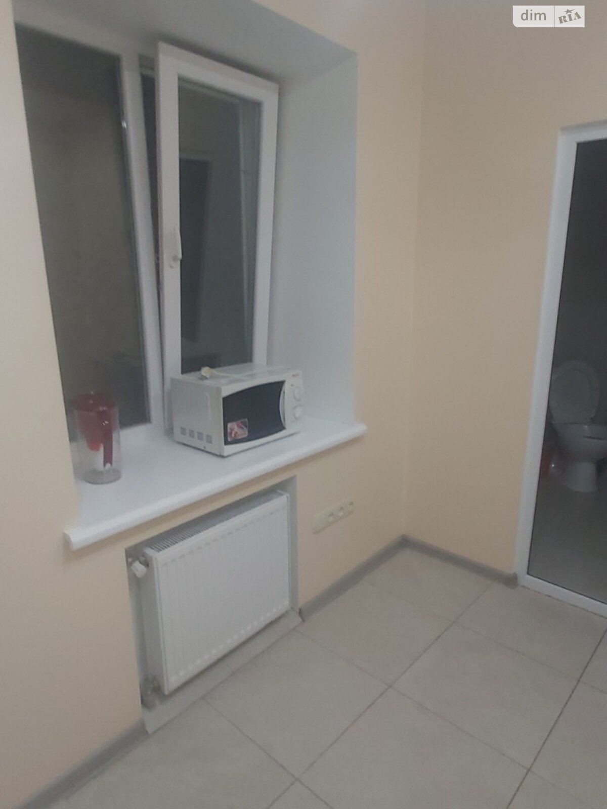 однокімнатна квартира в Одесі, район Приморський, на вул. Святослава Караванського 21 в оренду на короткий термін подобово фото 1 однокімнатна квартира в Одесі, район Приморський, на вул. Святослава Караванського 21 в оренду на короткий термін подобово фото 1