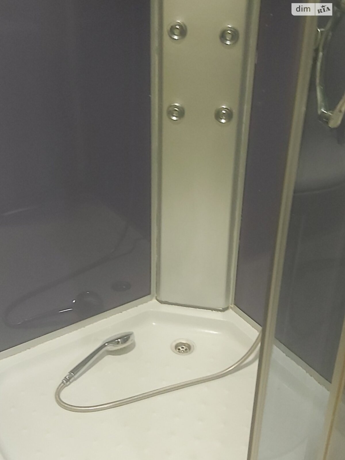 однокомнатная квартира в Одессе, район Приморский, на ул. Святослава Караванского 23 в аренду на короткий срок посуточно фото 1 однокомнатная квартира в Одессе, район Приморский, на ул. Святослава Караванского 23 в аренду на короткий срок посуточно фото 1