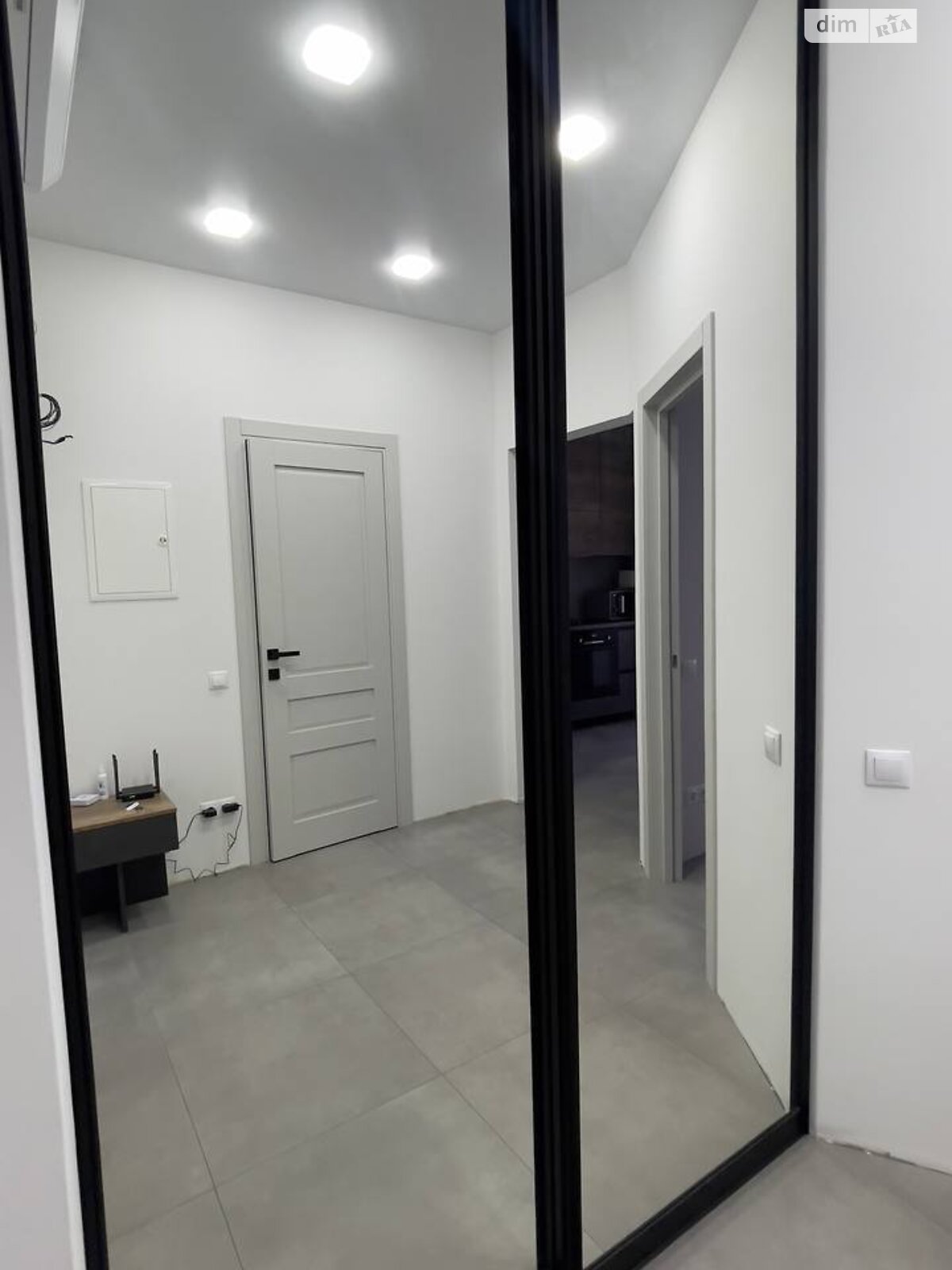 однокомнатная квартира в Одессе, район Хаджибейский, на ул. Михаила Грушевского 39/3 корпус 4 в аренду на короткий срок посуточно фото 1