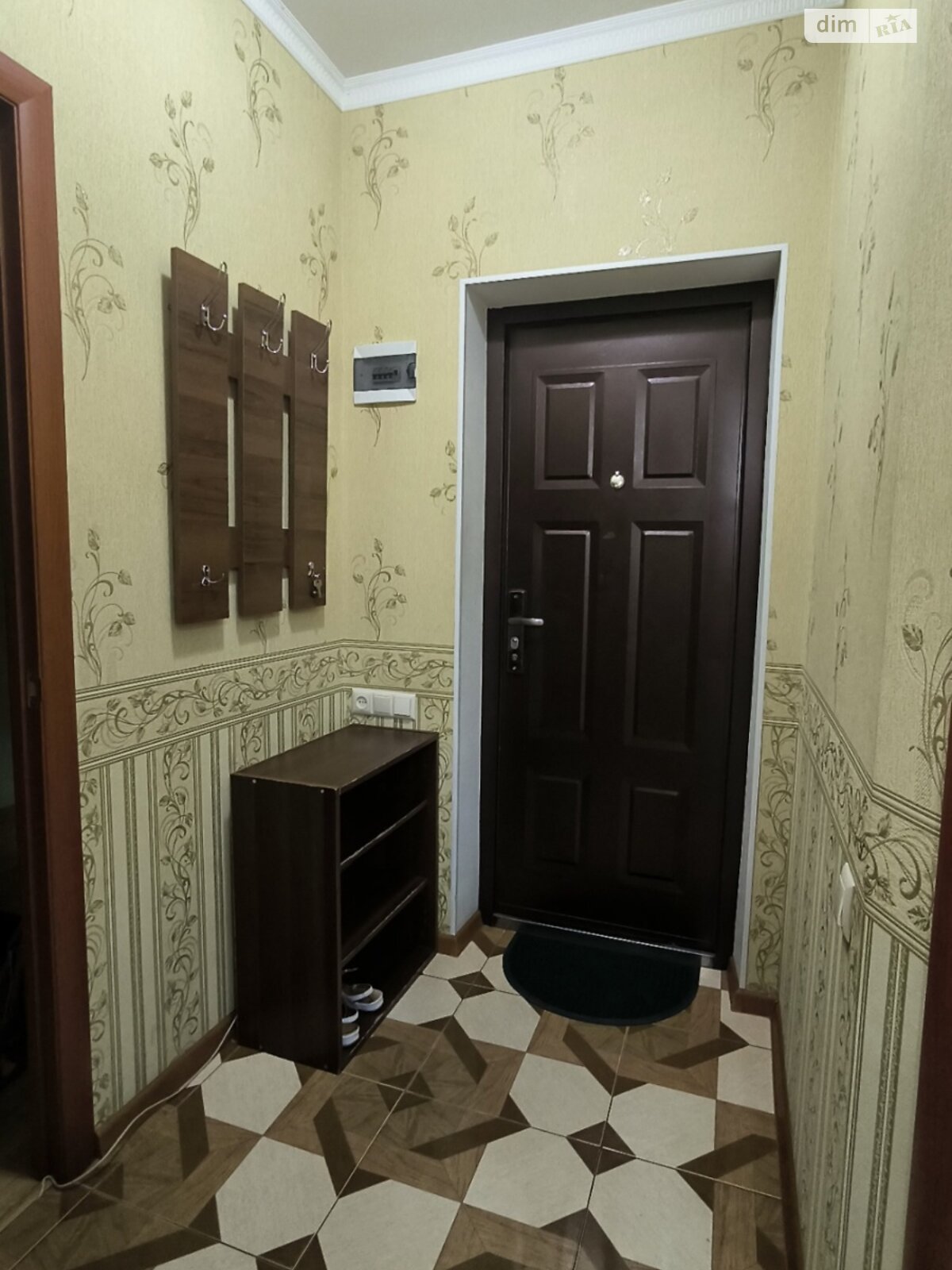 однокомнатная квартира в Одессе, район Слободка, на ул. Романтиков 25 в аренду на короткий срок посуточно фото 1