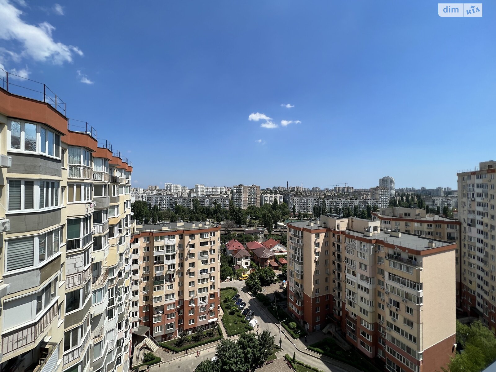 однокімнатна квартира в Одесі, район Київський, на мас. Радужний в оренду на короткий термін подобово фото 1 однокімнатна квартира в Одесі, район Київський, на мас. Радужний в оренду на короткий термін подобово фото 1