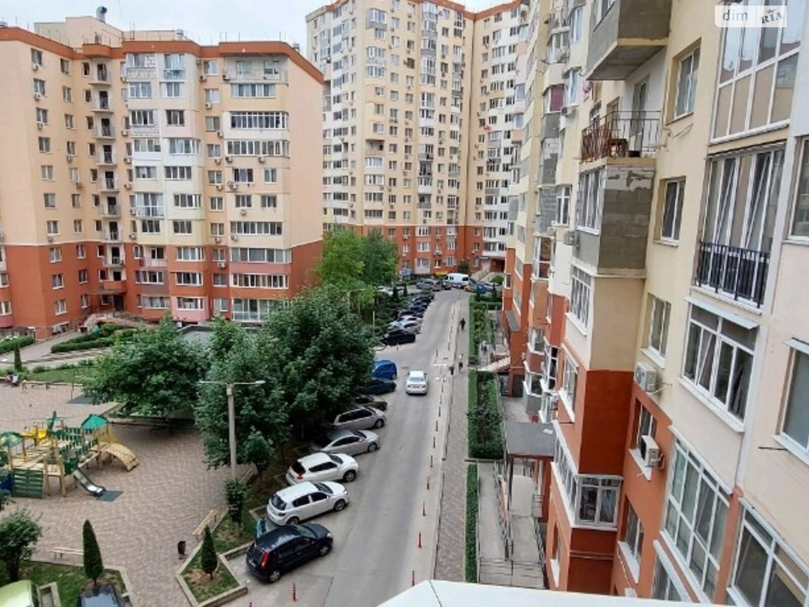 однокомнатная квартира в Одессе, район Киевский, на мас. Радужный 19/2 в аренду на короткий срок посуточно фото 1 однокомнатная квартира в Одессе, район Киевский, на мас. Радужный 19/2 в аренду на короткий срок посуточно фото 1