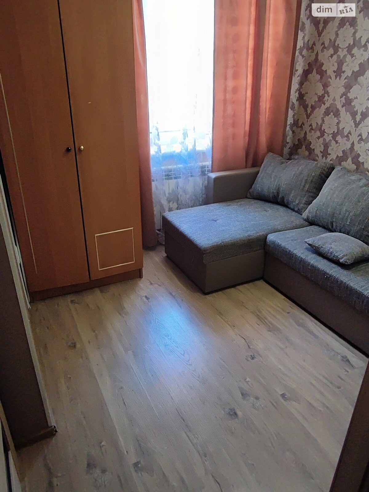 трехкомнатная квартира в Одессе, район Центр, на ул. Малая Арнаутская в аренду на короткий срок посуточно фото 1