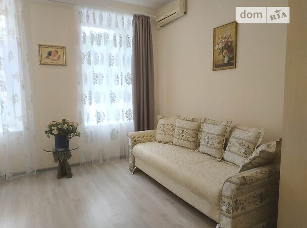 однокімнатна квартира в Одесі, район Центр, на вул. Базарна 57 в оренду на короткий термін подобово фото 1 однокімнатна квартира в Одесі, район Центр, на вул. Базарна 57 в оренду на короткий термін подобово фото 1