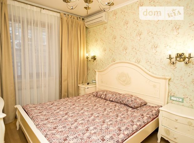 двокімнатна квартира в Одесі, район Центр, на вул. Дерибасівська 20 в оренду на короткий термін подобово фото 1 двокімнатна квартира в Одесі, район Центр, на вул. Дерибасівська 20 в оренду на короткий термін подобово фото 1