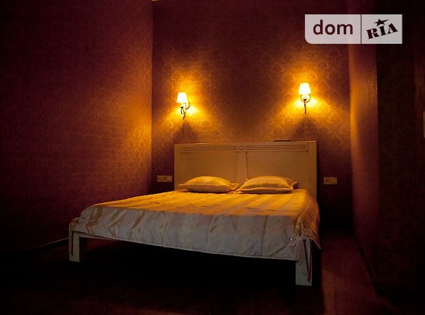 двокімнатна квартира в Одесі, район Центр, на вул. Дерибасівська 13 в оренду на короткий термін подобово фото 1 двокімнатна квартира в Одесі, район Центр, на вул. Дерибасівська 13 в оренду на короткий термін подобово фото 1