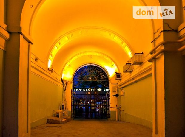 двокімнатна квартира в Одесі, район Центр, на вул. Дерибасівська 13 в оренду на короткий термін подобово фото 1 двокімнатна квартира в Одесі, район Центр, на вул. Дерибасівська 13 в оренду на короткий термін подобово фото 1