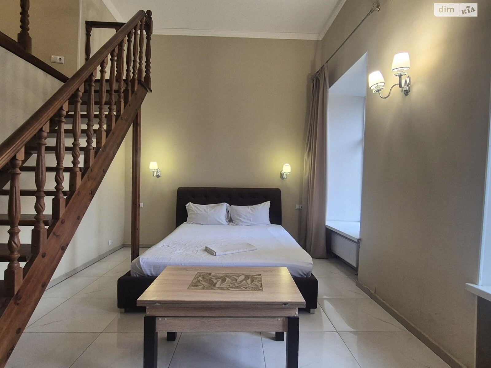 однокомнатная квартира в Одессе, район Центр, на ул. Екатерининская 8 в аренду на короткий срок посуточно фото 1