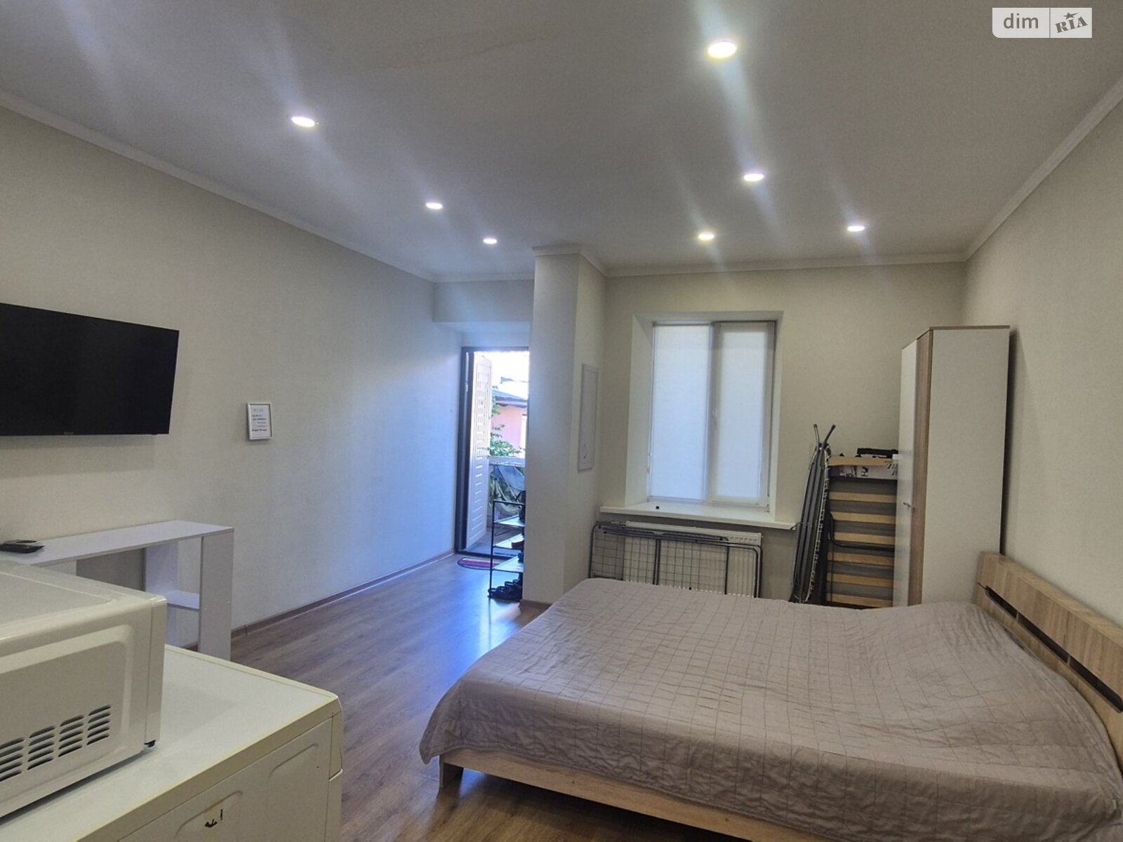 однокомнатная квартира в Одессе, район Центр, на ул. Греческая 35 в аренду на короткий срок посуточно фото 1 однокомнатная квартира в Одессе, район Центр, на ул. Греческая 35 в аренду на короткий срок посуточно фото 1