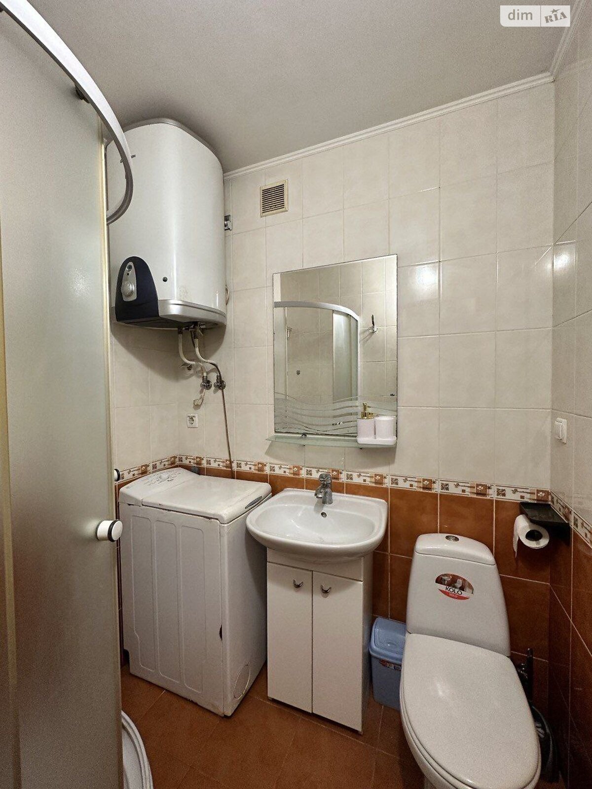 двухкомнатная квартира в Одессе, район Центр, на ул. Нежинская в аренду на короткий срок посуточно фото 1