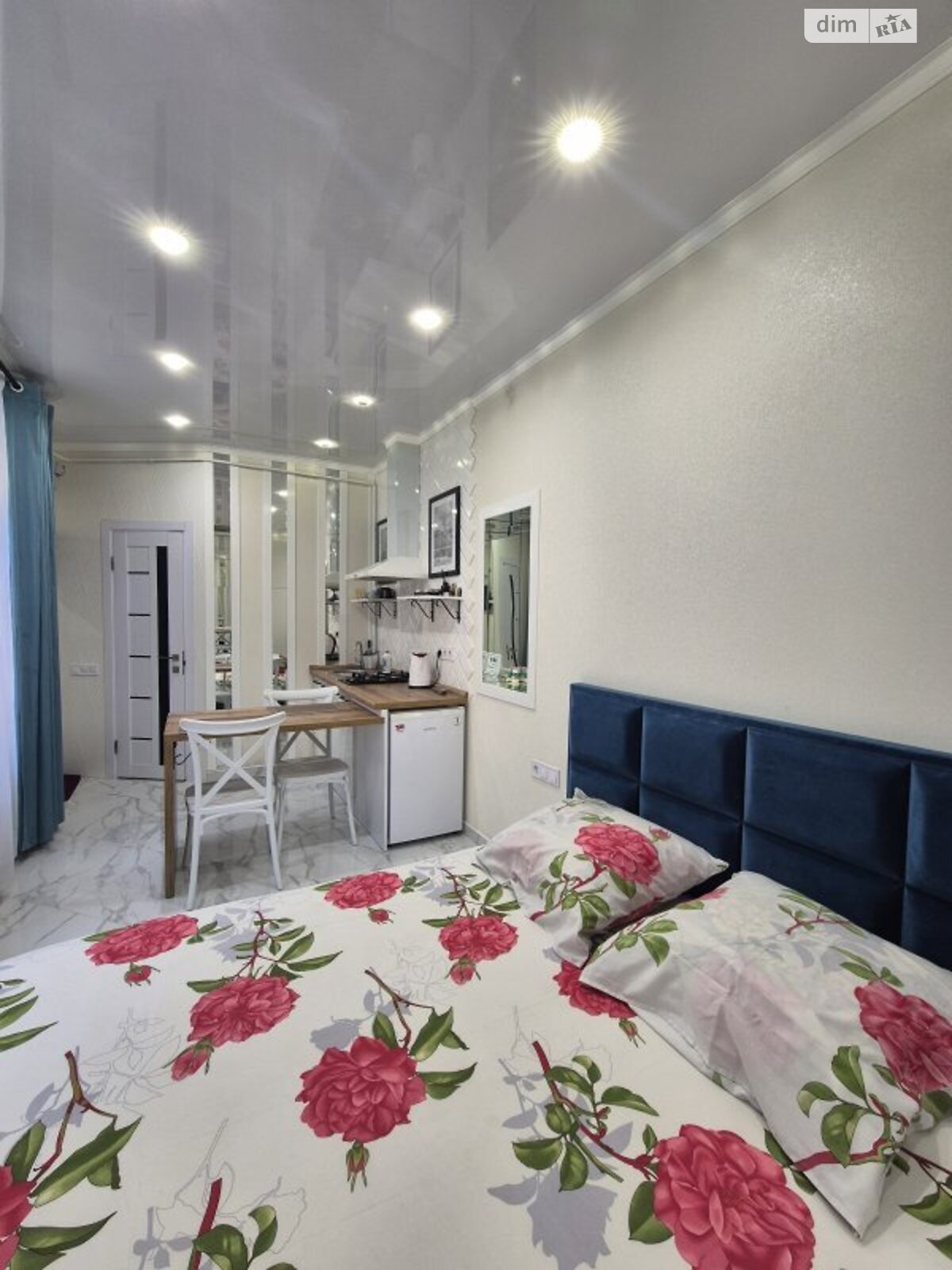 однокомнатная квартира в Одессе, район Центр, на ул. Преображенская 17 в аренду на короткий срок посуточно фото 1 однокомнатная квартира в Одессе, район Центр, на ул. Преображенская 17 в аренду на короткий срок посуточно фото 1