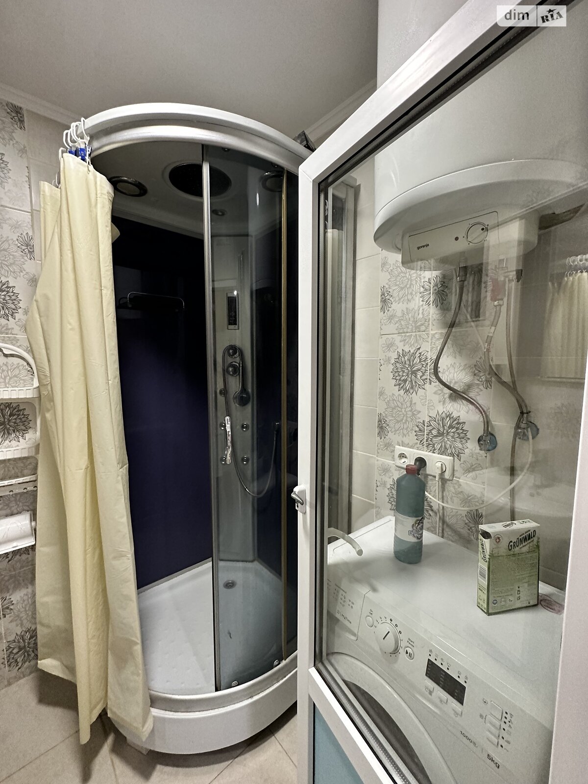 однокомнатная квартира в Одессе, район Центр, на ул. Святослава Караванского в аренду на короткий срок посуточно фото 1