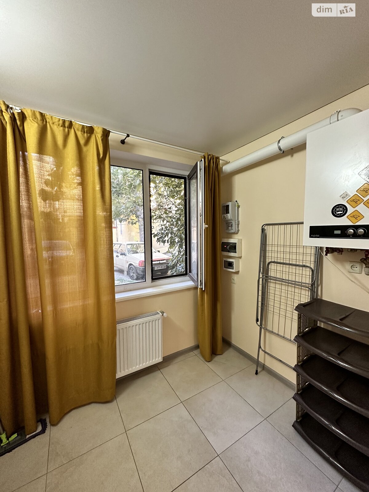 однокомнатная квартира в Одессе, район Центр, на ул. Святослава Караванского в аренду на короткий срок посуточно фото 1