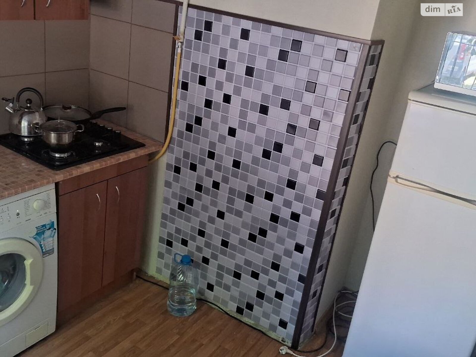 трикімнатна квартира в Покрові, на вул. Шатохіна 15 в оренду на короткий термін подобово фото 1 трикімнатна квартира в Покрові, на вул. Шатохіна 15 в оренду на короткий термін подобово фото 1