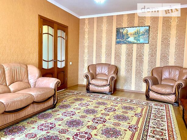 двухкомнатная квартира в Полтаве, район 5-я школа, на ул. Ватутина 2 в аренду на короткий срок посуточно фото 1 двухкомнатная квартира в Полтаве, район 5-я школа, на ул. Ватутина 2 в аренду на короткий срок посуточно фото 1