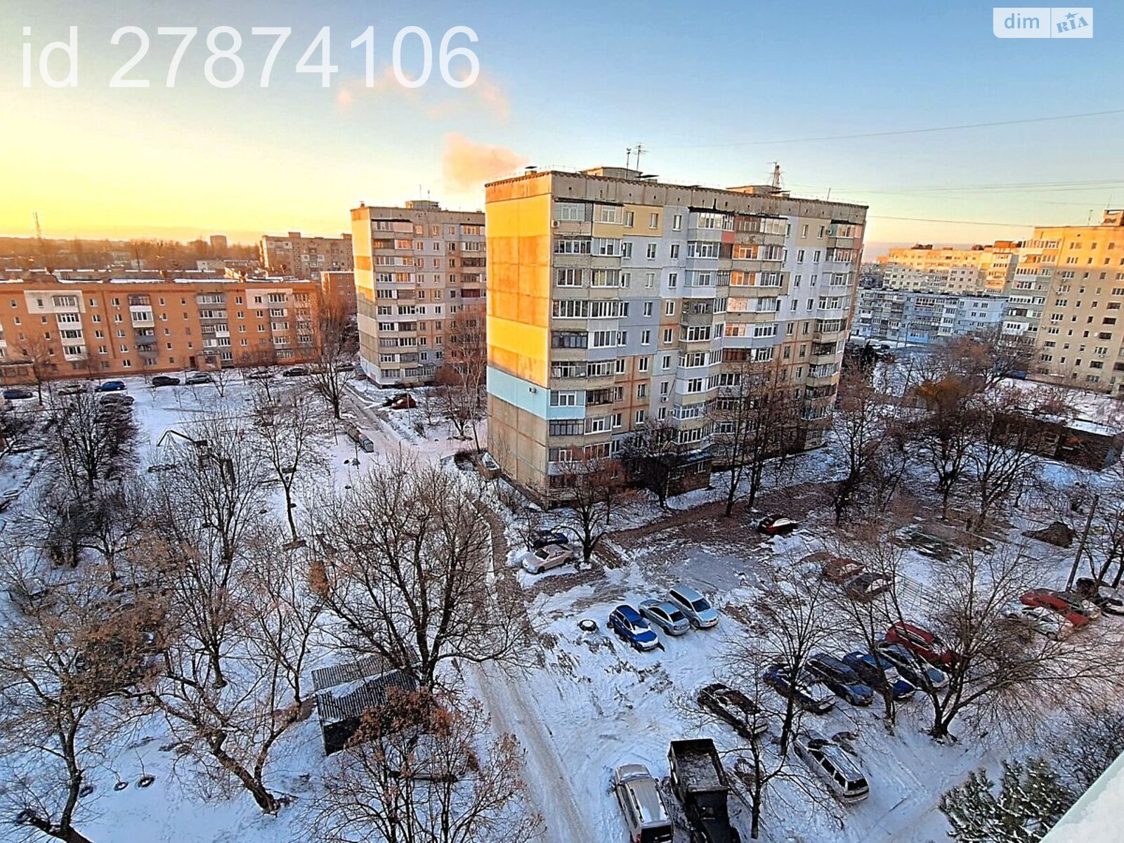 трехкомнатная квартира в Полтаве, район Мотель, на ул. Олександра Оксанченка 28 в аренду на короткий срок посуточно фото 1